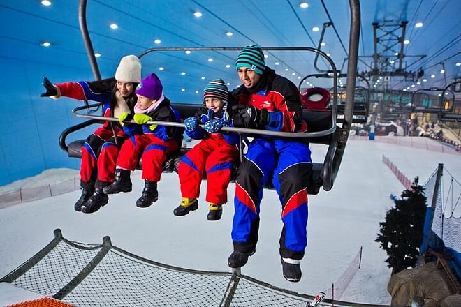 Diversión en la nieve: entradas para esquiar en Dubái