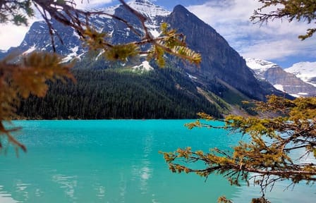 Lake Louise, Moraine Lake, Emerald Lake & Banff Town from Calgary