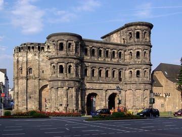 Trier Highlights – Porta Nigra, Cathedral & Roman Baths