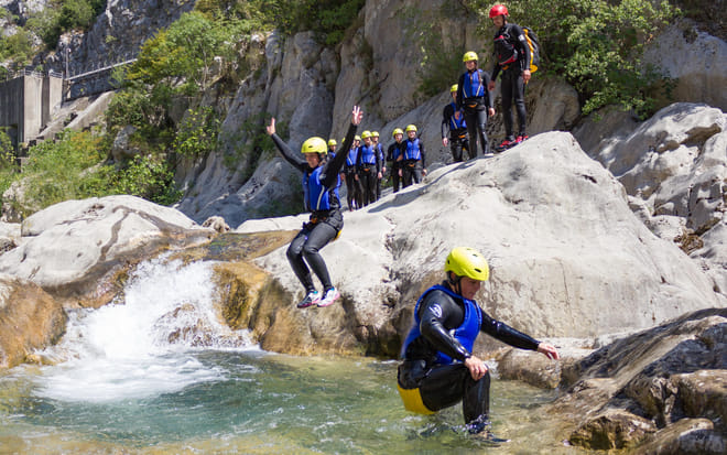 Basic Canyoning on Cetina River 8
