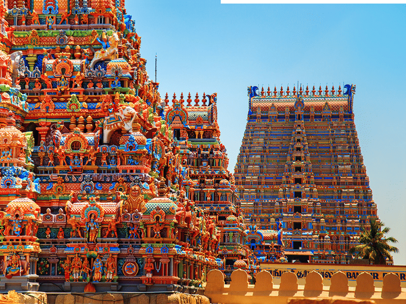 Backwaters & Beyond: Exploring South India’s Temples