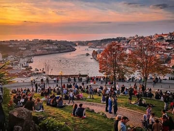 Private Panoramic Tour of Porto and Matosinhos Coastline
