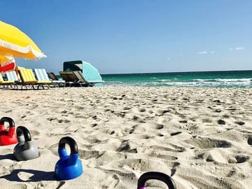 Explore Three Local Beaches in St. Maarten with Lunch