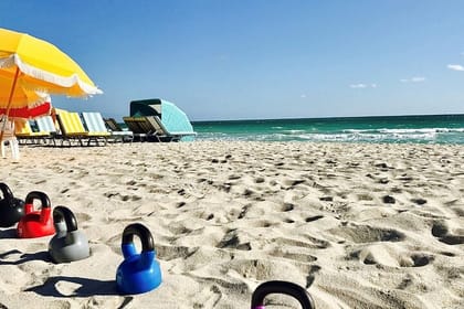 Explore Three Local Beaches in St. Maarten with Lunch