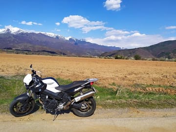 5 Days Guided Motorcycle Tour Wine, Nature and Traditions