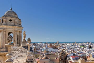 Private Walking Tour of Cádiz: Cathedral, Roman Theatre, and More