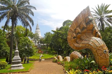 Phnom Penh & Siem Reap: Explore Angkor Temples and Cambodian Culture