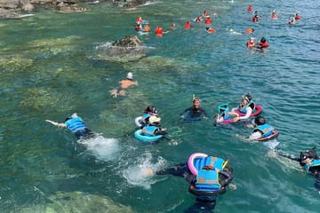 Snorkeling, Cocktails, Music Band and Cruise Nha Trang Tour