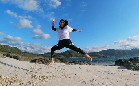 Private Wooden Raft Tour to Gili Kedis from Lombok