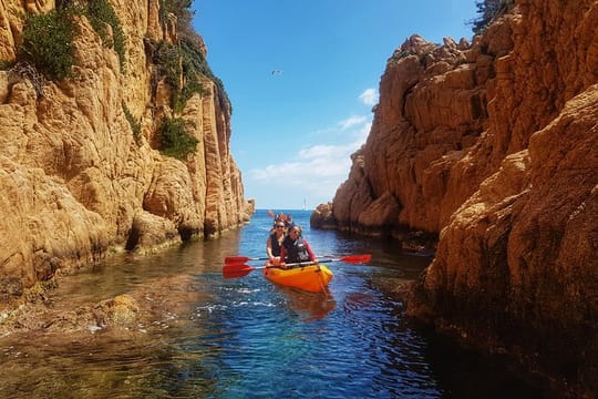 Costa Brava Tour with Kayak, Lagoon Snorkeling & Rock Jumps