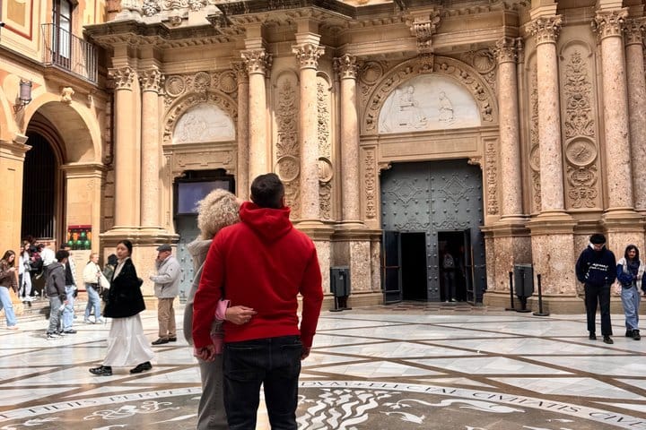 Day trip to Montserrat. Private tour. Know all the secrets 5