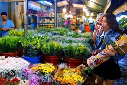 Exploring Saigon by Scooter, Day or Night