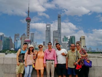 Shanghai Zhujiajiao+Yu Garden+City God Temple+the Bund Day Tour