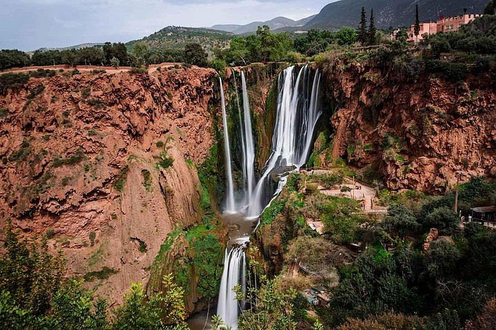 Ouzoud Waterfalls Day Tour from Marrakech: Guided Hike & Berber Lunch