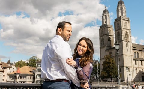 Professional Photo Shoot Tour in Iconic Milan Locations