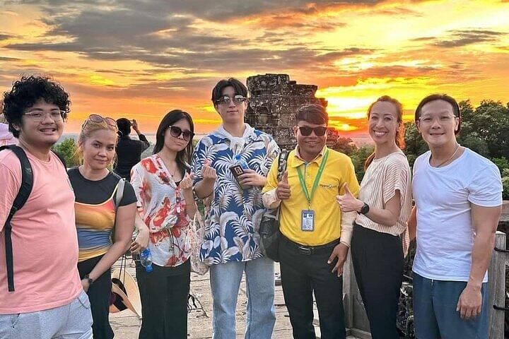 Travelers on a Siem Reap private tour package exploring Angkor Wat and nearby temples