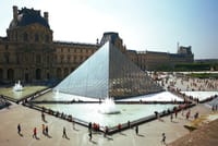 Paris Private Luxury Tour with shopping, cabaret, Lunch cruise and city Tour 7