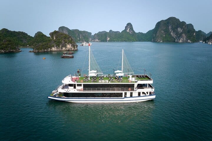Arcady Cruise Luxury 1 Day Tour From Hanoi by Express Limousine