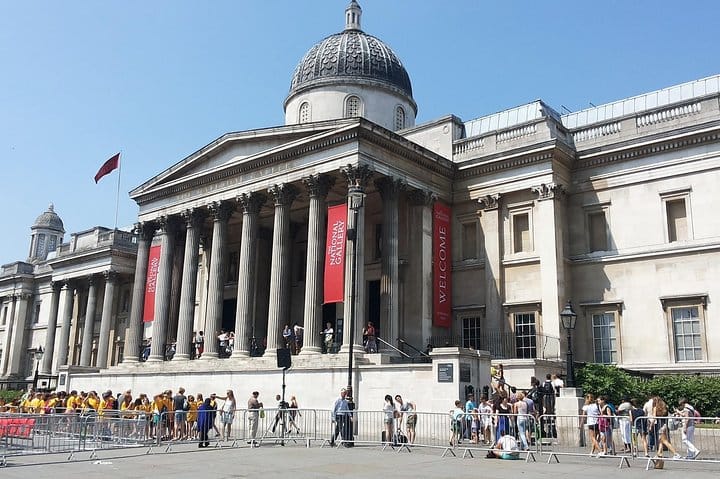 Full Day Traditional Private London Tour by Walking & Public Transportation 6