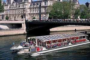 6-Hour River Cruise with Marais Montmartre St Germain des Pres Visit