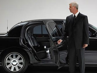 Private Transfer from Fiumicino Airport to Civitavecchia Port - Tour Option Available