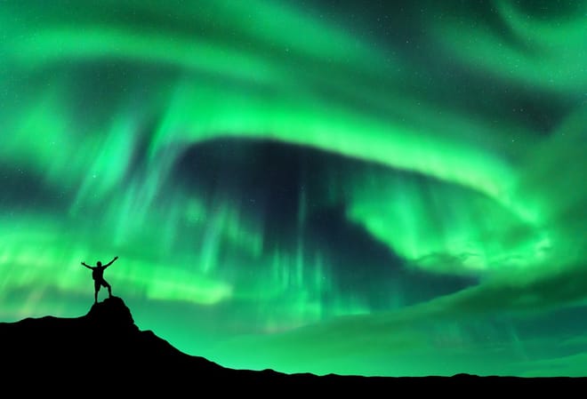 NORTHERN LIGHTS AND STARGAZING