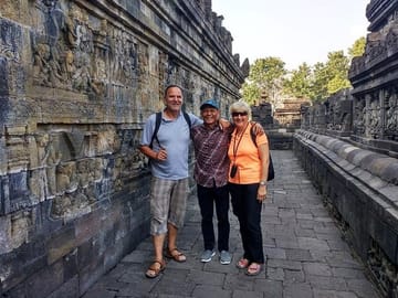 A guided tour at Borobudur temple