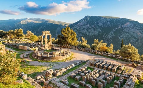 Delphi Archaeological Site Day Trip from Athens