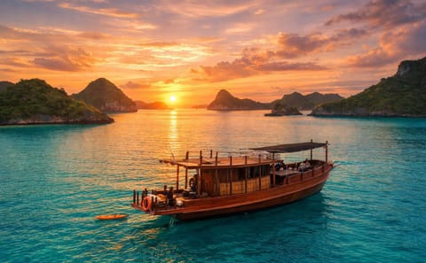 Half-Day Thai Teak Cruiser — Big Buddha Coast, Silver Beach Snorkel & Lunch