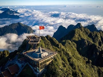 Half-Day Fansipan Cable Car Tour in Sapa, Vietnam