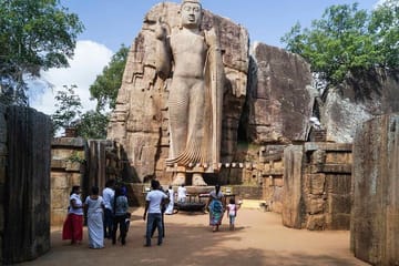 Aukana Buddha and Anuradhapura Cultural Day Tour from Sigiriya