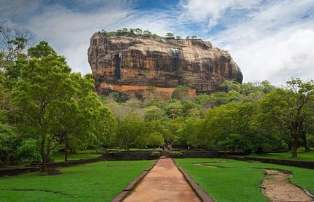 Sigiriya Rock Fortress Day Tour from Negombo