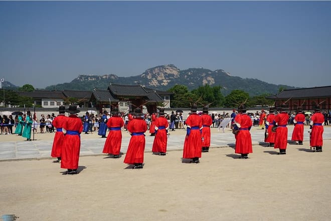 Seoul City Private Full-Day Tour Including Lunch