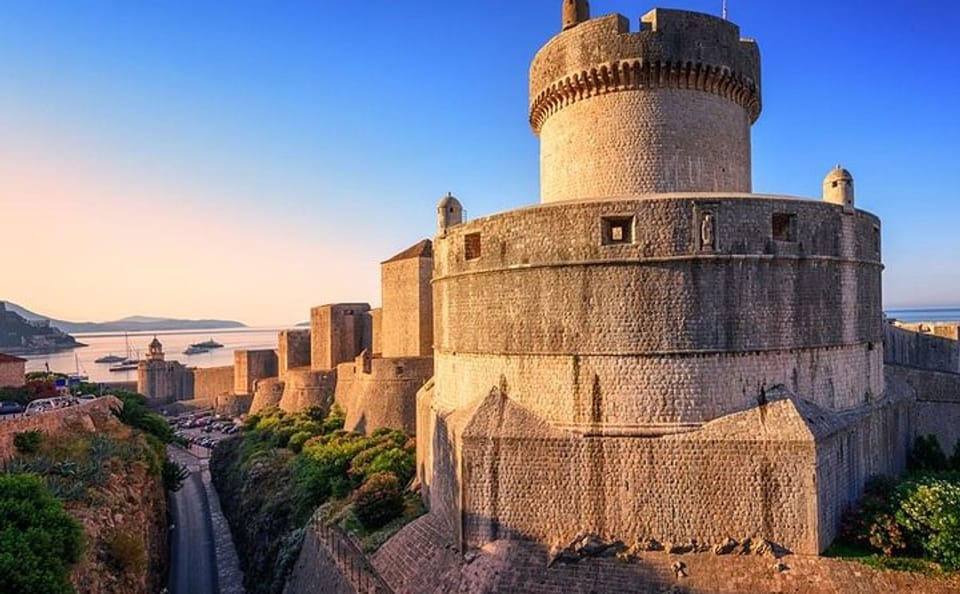 Dubrovnik City Walls Guided Walking Tour with Entrance Ticket
