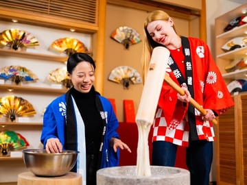 Kyoto Traditional Mochi Pounding Experience with Tasting