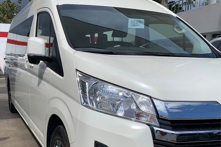 Puntacana airport Tranfers roundtrip-Airport PUJ to Uvero Alto