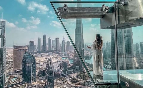 Sky Views Observatory: Panoramic Views of Downtown Dubai
