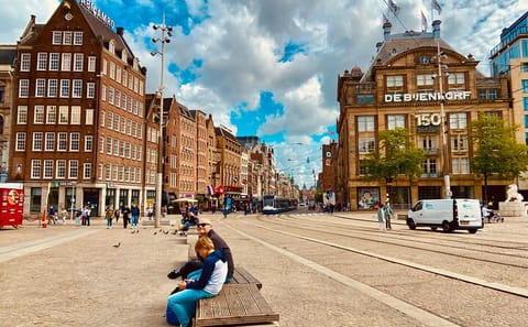 Photoshoot Experience at Dam Square in Amsterdam