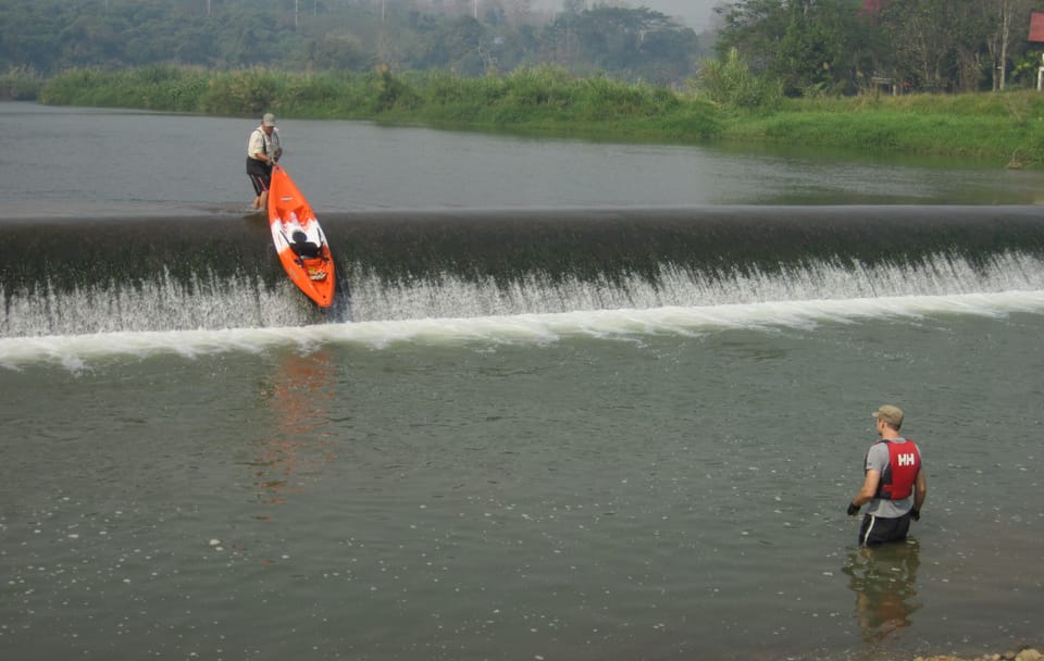 “KAYAK C” 1-Day kayak, Mae Ngat Valley Crossing on Ping River, from Chiang mai