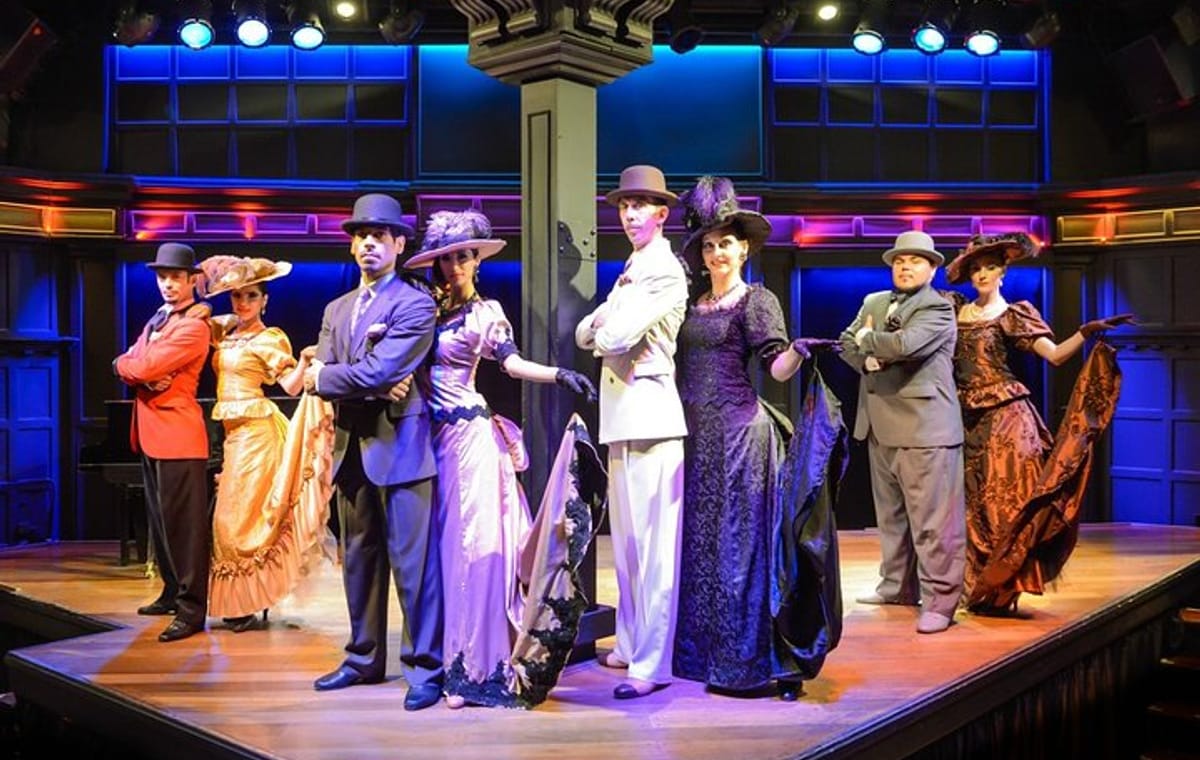 El Querandi Tango Show with Private Transfers and optional dinner