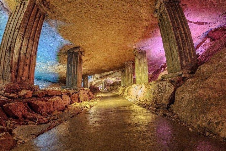 4 Full days in Georgia with private tour, free aiport