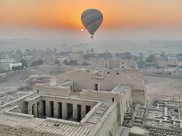 Private 2-Day Tour of Cairo and Luxor from Hurghada by Plane