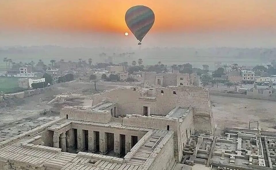 Private 2-Day Tour of Cairo and Luxor from Hurghada by Plane