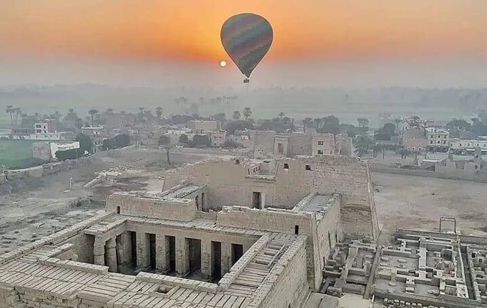 Private 2-Day Tour of Cairo and Luxor from Hurghada by Plane