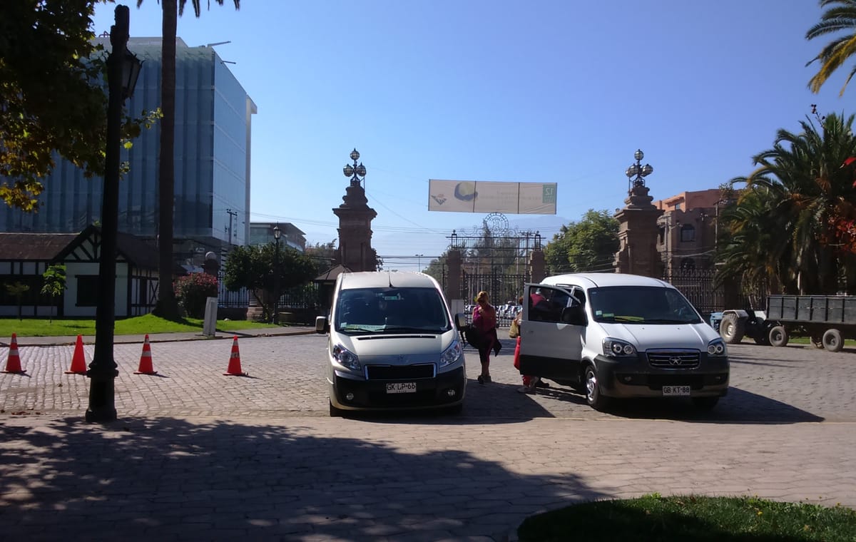 Transfer from the Arturo Merino Benitez airport to the hotel in the city of Santiago