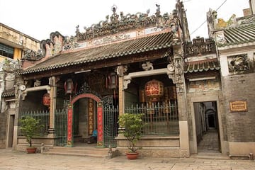 Cyclo Tour of Chinatown in Ho Chi Minh City
