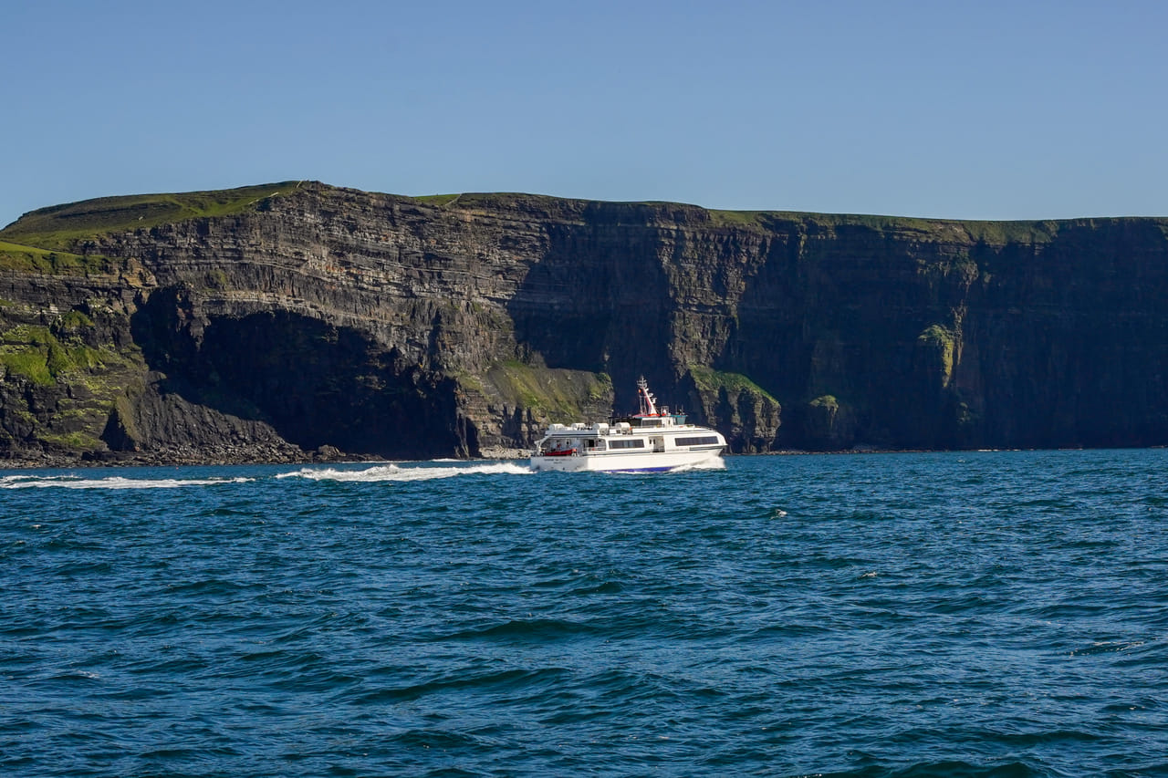 From Dublin: Premium Tour (Boat/Bird of Prey) Cliffs of Moher & Aillwee Cave 5