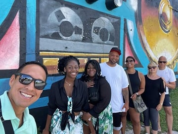Small group Miami City Tour–Discover Miami like a VIP (14pax)