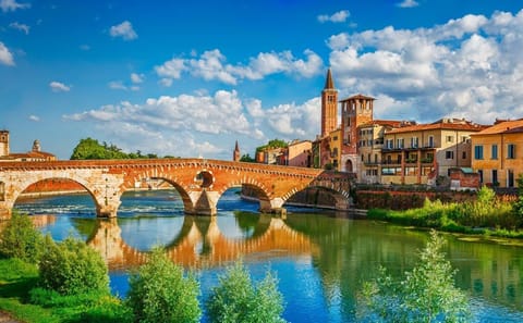 Explore Verona: Four-Day Cultural and Scenic Tour