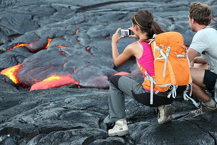 Enchanting Volcanoes & Waterfalls Tour on Big Island, Hawaii